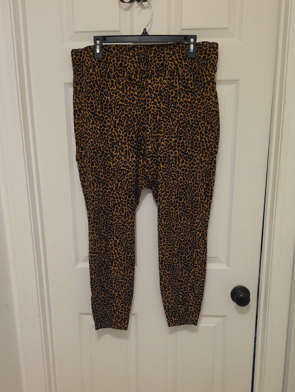 Old Navy 2x Leopard Print Stevie Skinny Leggings